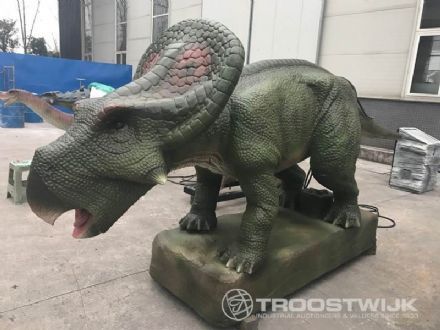 Nu of nooit: levensechte dino's onder de veilingshamer