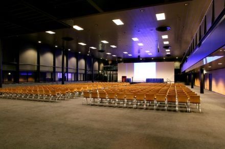 Onderzoek onder multifunctionele eventlocaties deel I: leeg canvas zelf inkleuren