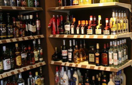 Oplichter doet zich voor als organisator van bedrijfsfeesten