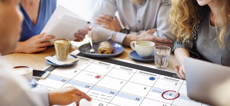 Over en voor bureaus