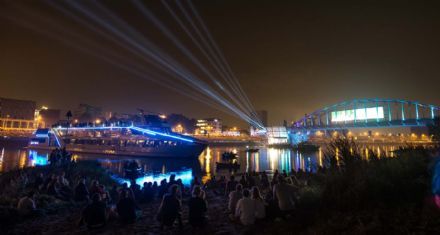 Partyschip Jules Verne ingezet bij herdenking Slag om Arnhem