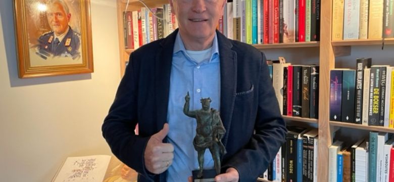Peter van Uhm wint Spreker van het Jaar Award