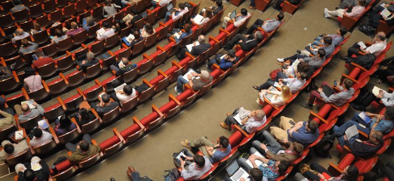 Schuif aan bij de gratis online kennissessies