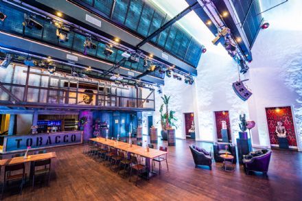 TOBACCO Theater: over échte liefde en werken buiten de locatiemuren