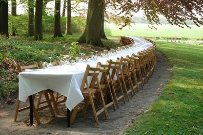 Trends evenementenverhuur (2/2): innovatie en track-and-trace meubels