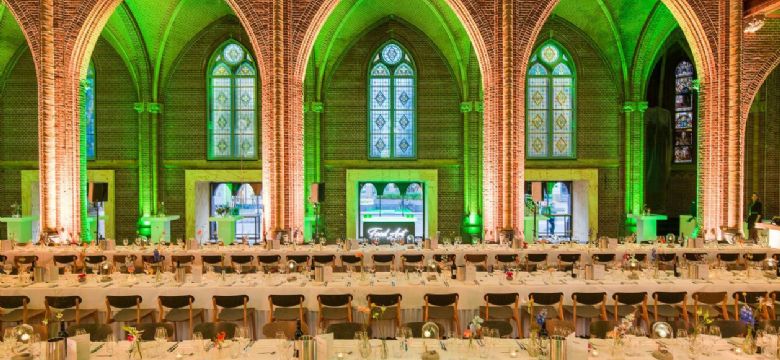 Uitvaartorganisatie DELA opent rouw-, trouw- en eventlocatie in Eindhoven: DOMUSDELA